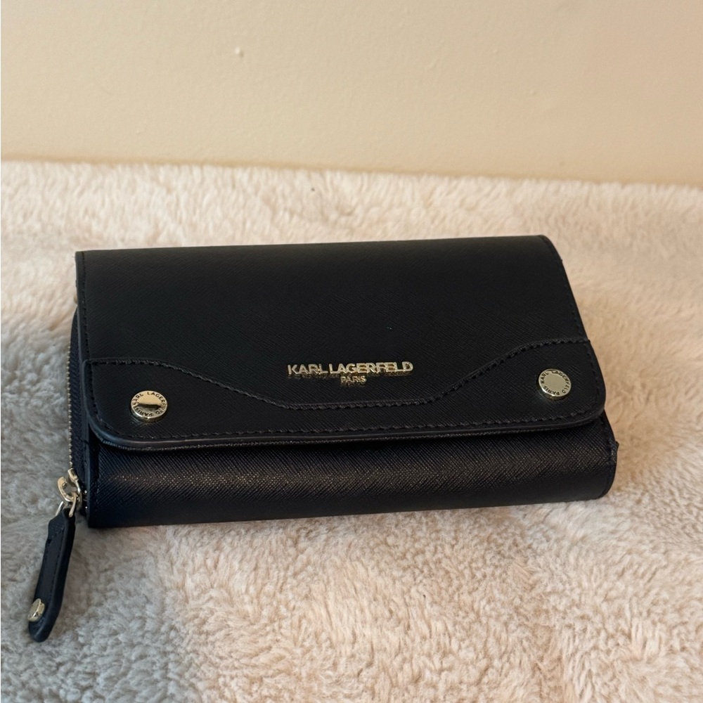 Karl Lagerfeld Black Leather Wristlet 😍 NEW